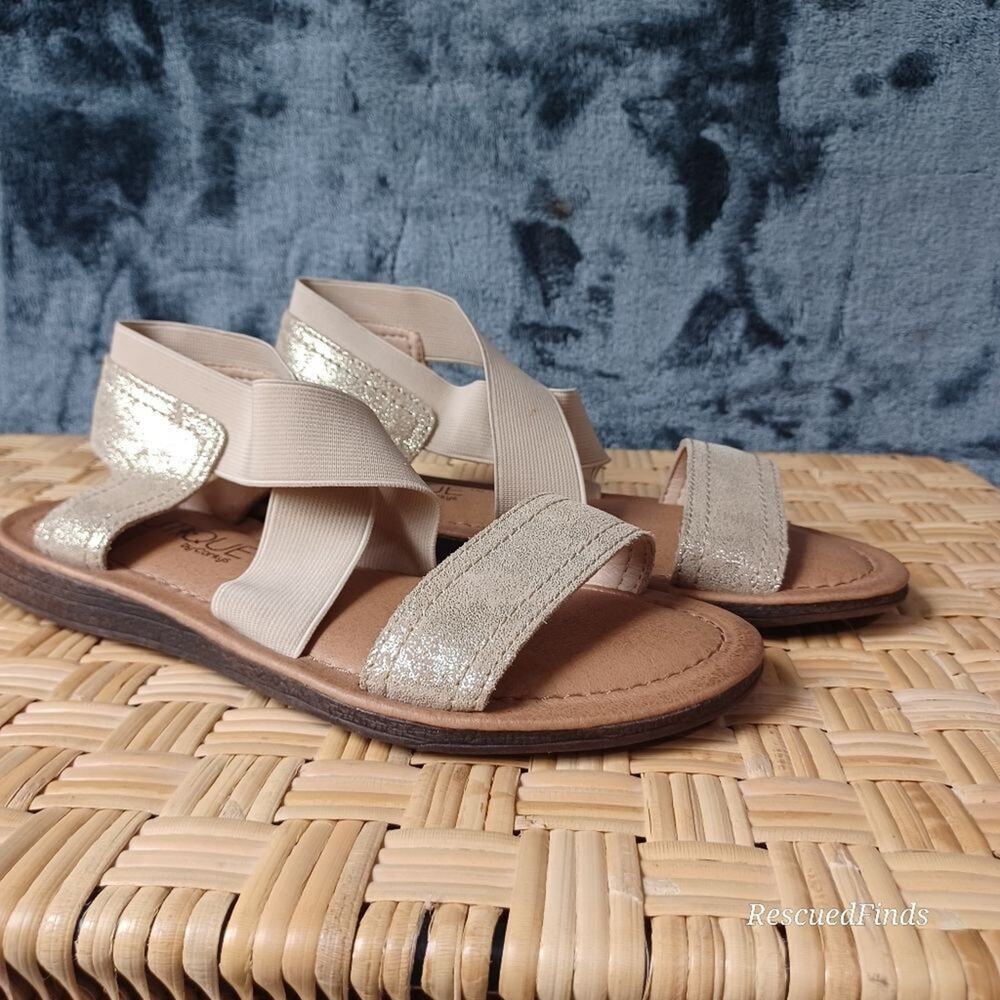Boutique By Corkey's Adria Women's 6 Leather Gold Flecks